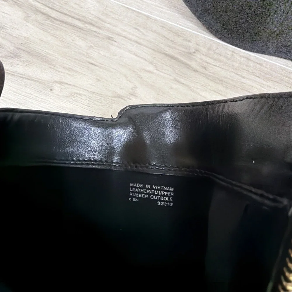 Michael Kors Black Farrah‎ Leather Flat Ankle Booties Boots 6.5